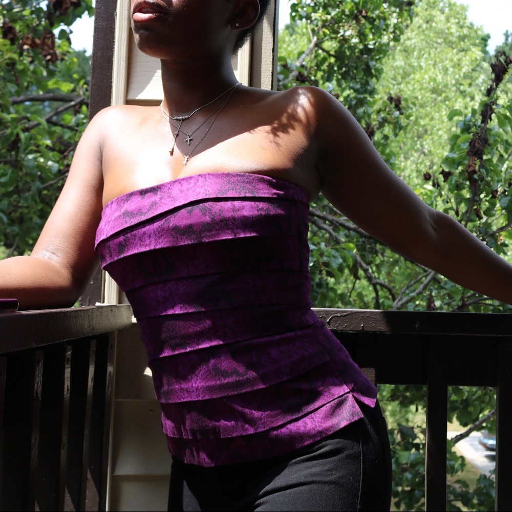 White House Black Market  SNAKE PRINT TUBE TOP!